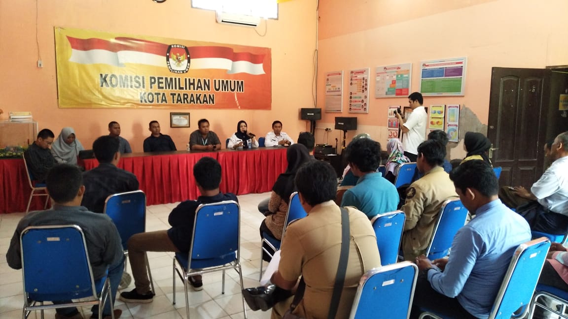 Tes Urine Pegawai di Lingkungan Komisi Pemilihan Umum Kota Tarakan Tes Urine Pegawai di Lingkungan Komisi Pemilihan Umum Kota Tarakan