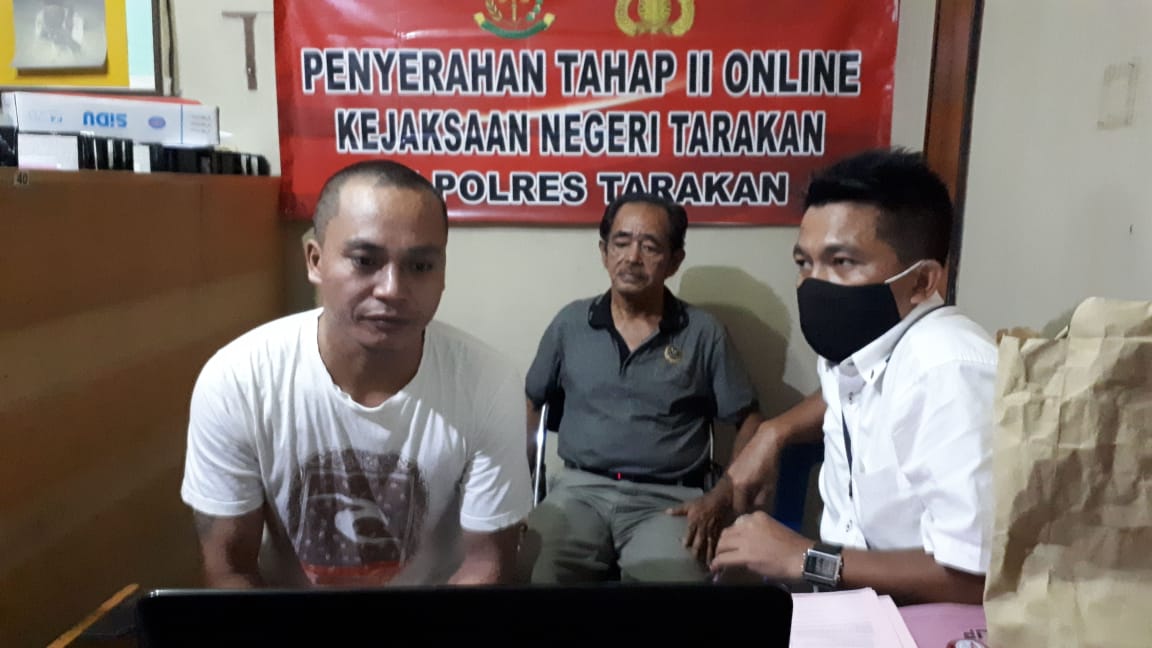 Pelimpahan Tersangka dan Barang Bukti ke Kejaksaan Negeri Tarakan secara Online dilaksanakan BNN Kota Tarakan.