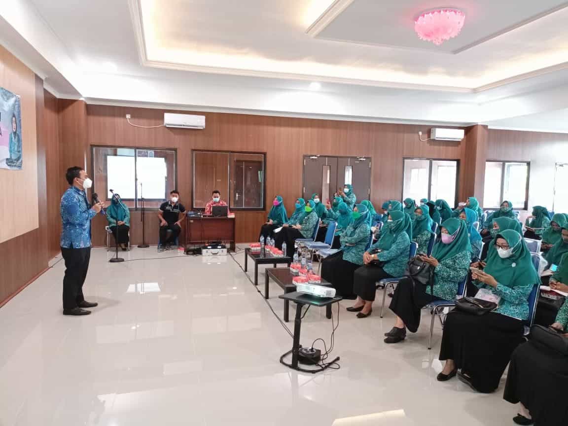 Diseminasi Informasi dan Edukasi P4GN Melalui Insert Konten Kepada Ibu PKK Kota Tarakan