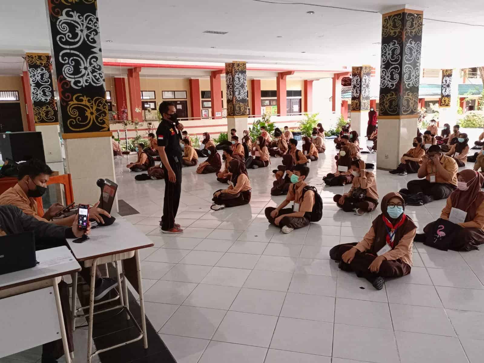 Komunikasi Iinformasi Dan Eedukasi P4GN Kepada Siswa/i SMA Negeri 1 Tarakan