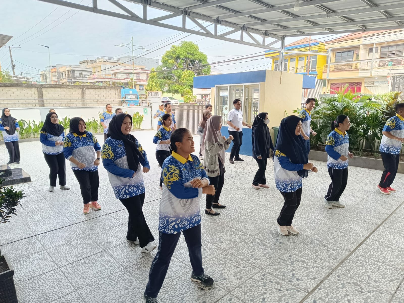 Pembinaan Jasmani Pegawai BNN Kota Tarakan