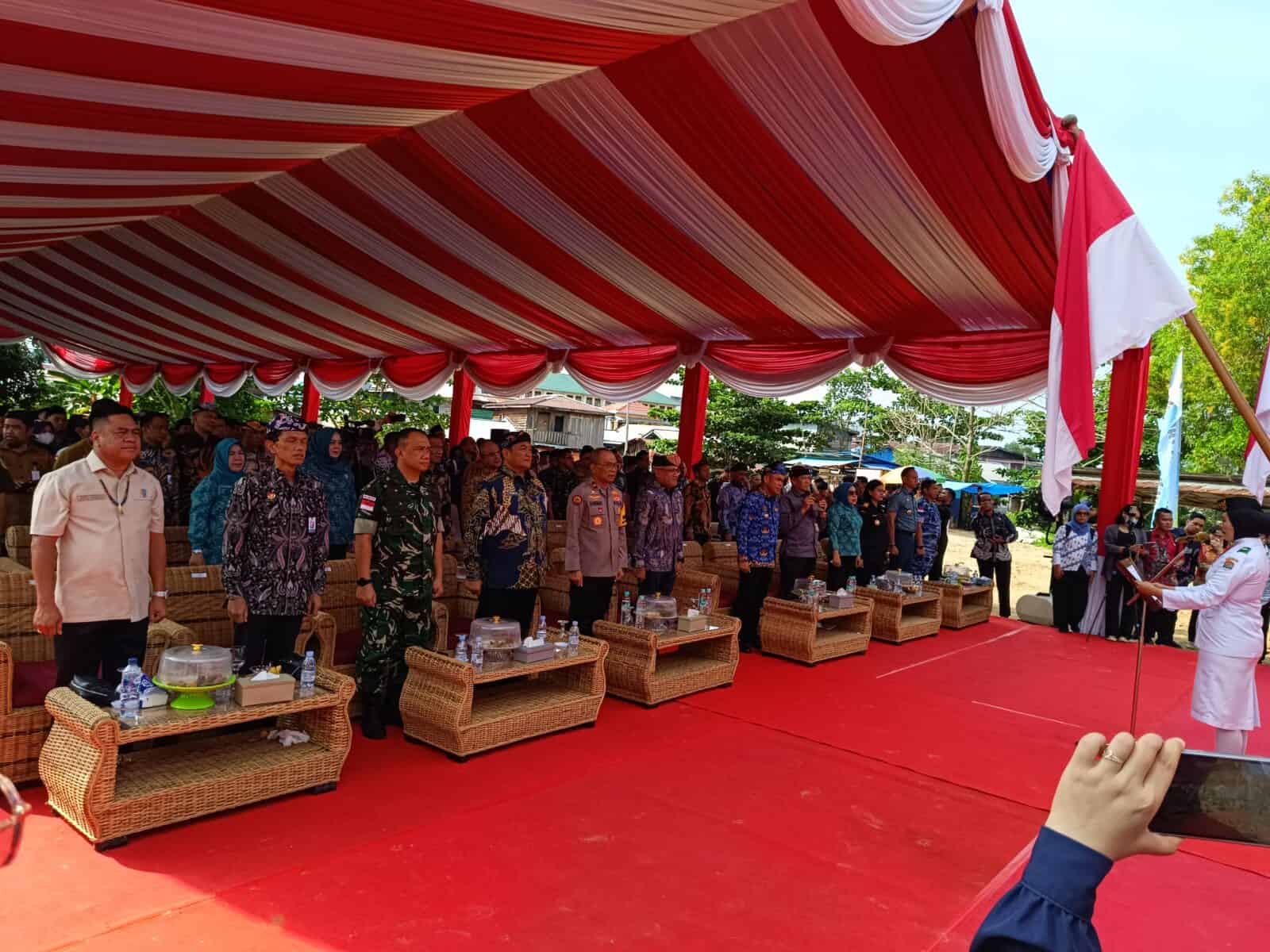 Kepala BNN Komjen Pol Marthinus Bersama Masyarakat Tarakan Lakukan Ikrar Lingkungan Bersih Narkoba
